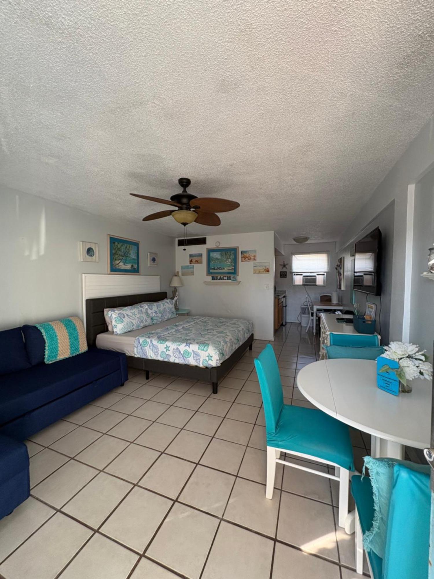 Turquoise Beach Retreat~King Bed~דייטונה ביץ' מראה חיצוני תמונה